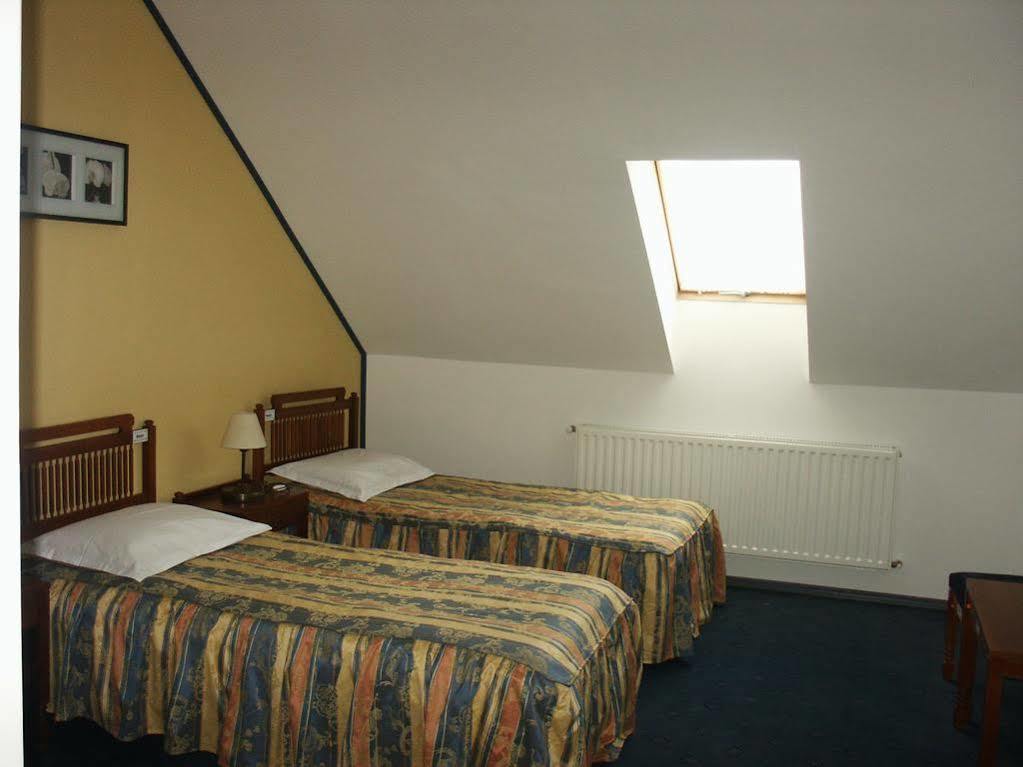 Hotel Astra Braşov Eksteriør billede